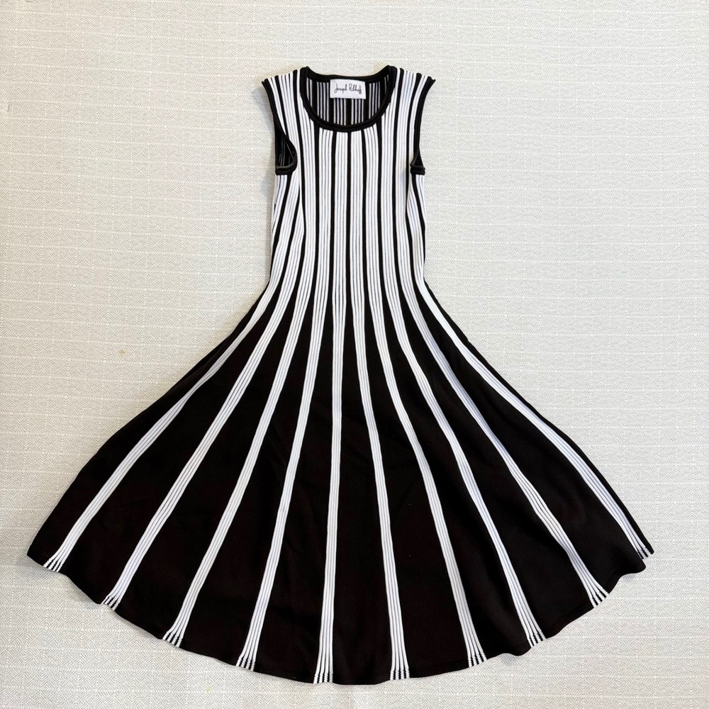 Joseph Ribkoff Black White Striped Knit Fit Flare Sleeveless Dress Crew Neck